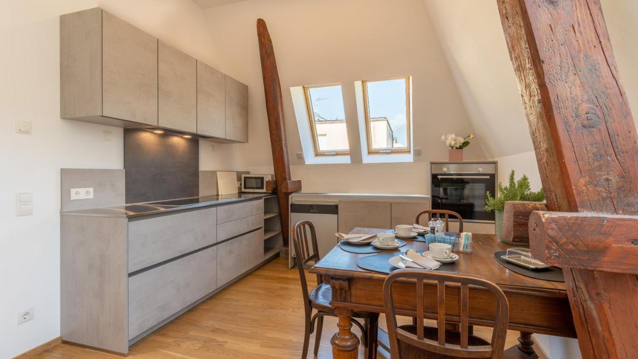 Villa Stubai - Penthouse In The Heart Of เมราโน ภายนอก รูปภาพ